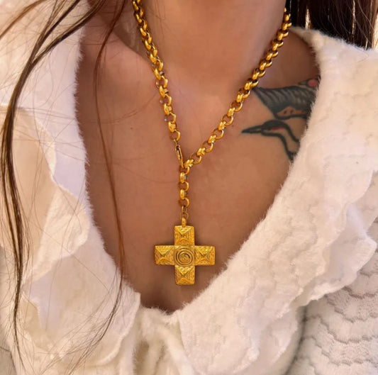 Cross Chumky Gold