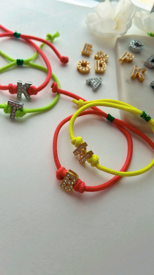 Letter HIP HOP Dorado